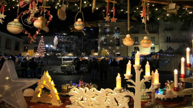 Un Natale Coi Fiocchi.A Montesarchio Un Natale Coi Fiocchi Eventi Luci E Musica Si Parte Il 5 Dicembre Ntr24 Tv News Su Cronaca Politica Economia Sport Cultura Nel Sannio