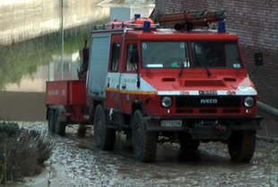 camion dei vigili del fuoco