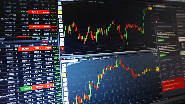 Differenza tra trading online e investimento Tradizionale | AvaTrade